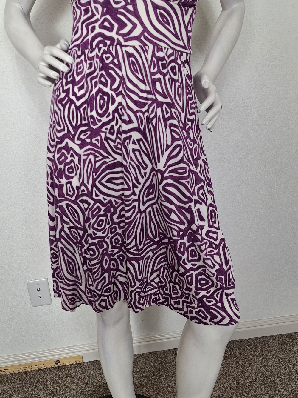 Banana Republic Purple & White Silk Blend Criss Cross Back Midi Dress Size S - Picture 6 of 15